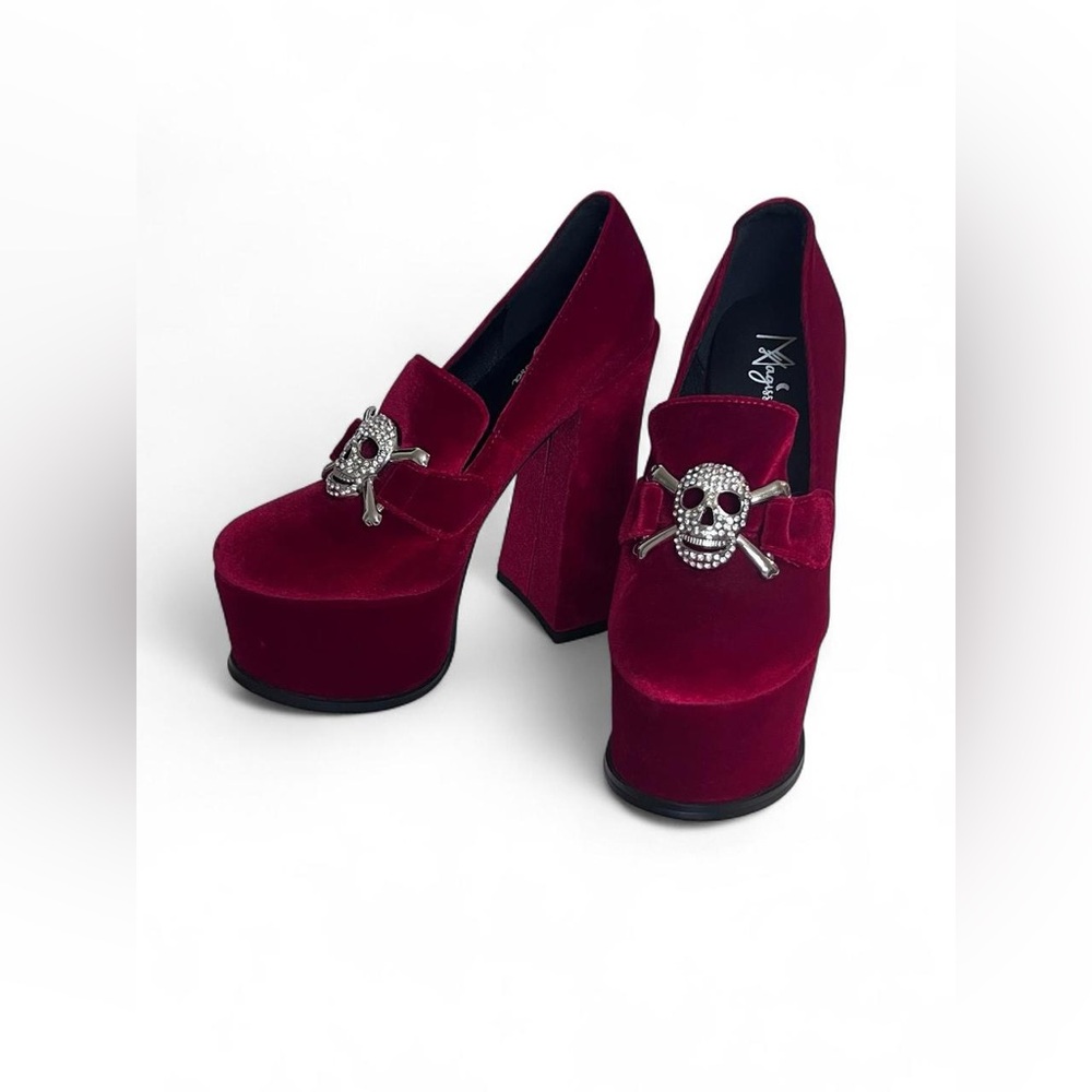 Magissa Red Velvet Skull Rhinestone Salem Platforms Women's Size 7